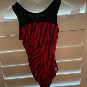 Lot of 8 LIKE NEW GK Child Lrg/ XL Leotards